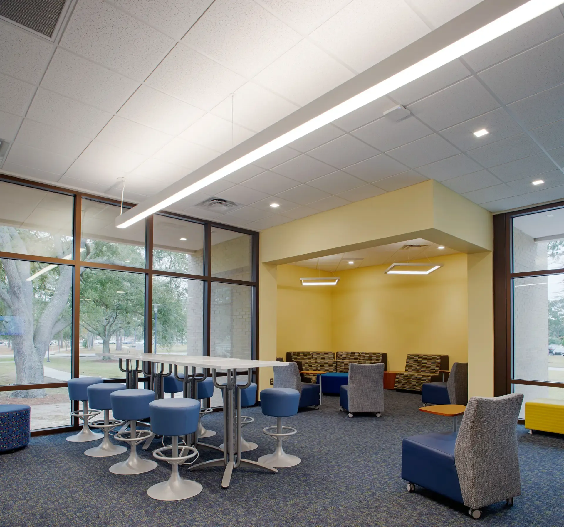 Clara Wood Gould Memorial Library: photo 5 of 7